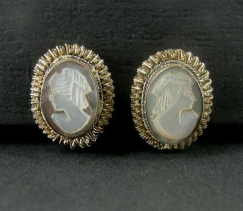 Vintage Mother Of Pearl Cameo 800 Silver Clip On Backs Earrings