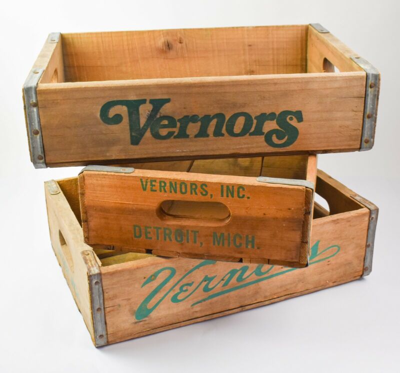 Lot Of 3 Vintage Vernors Ginger Ale Wooden Stacking Crates - Bs1